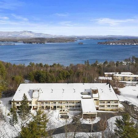 Cute Lower Level Cedar Lodge Room With Balcony & Lake Views! Laconia Luaran gambar
